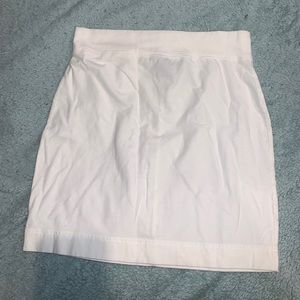 White pencil skirt